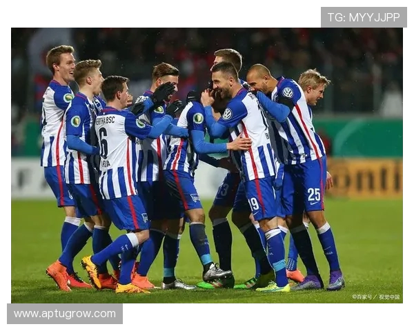 德国顶级俱乐部争抢柏林赫塔21岁后卫格克特欲重建防线